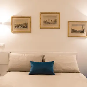 Apartment The Lovers 