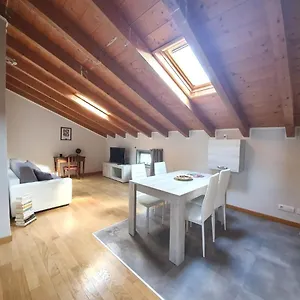 Trento 28 Apartamento Parma